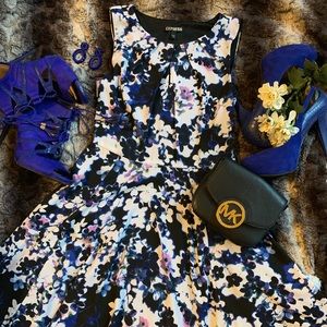 Women Express Floral Dress, Size 8